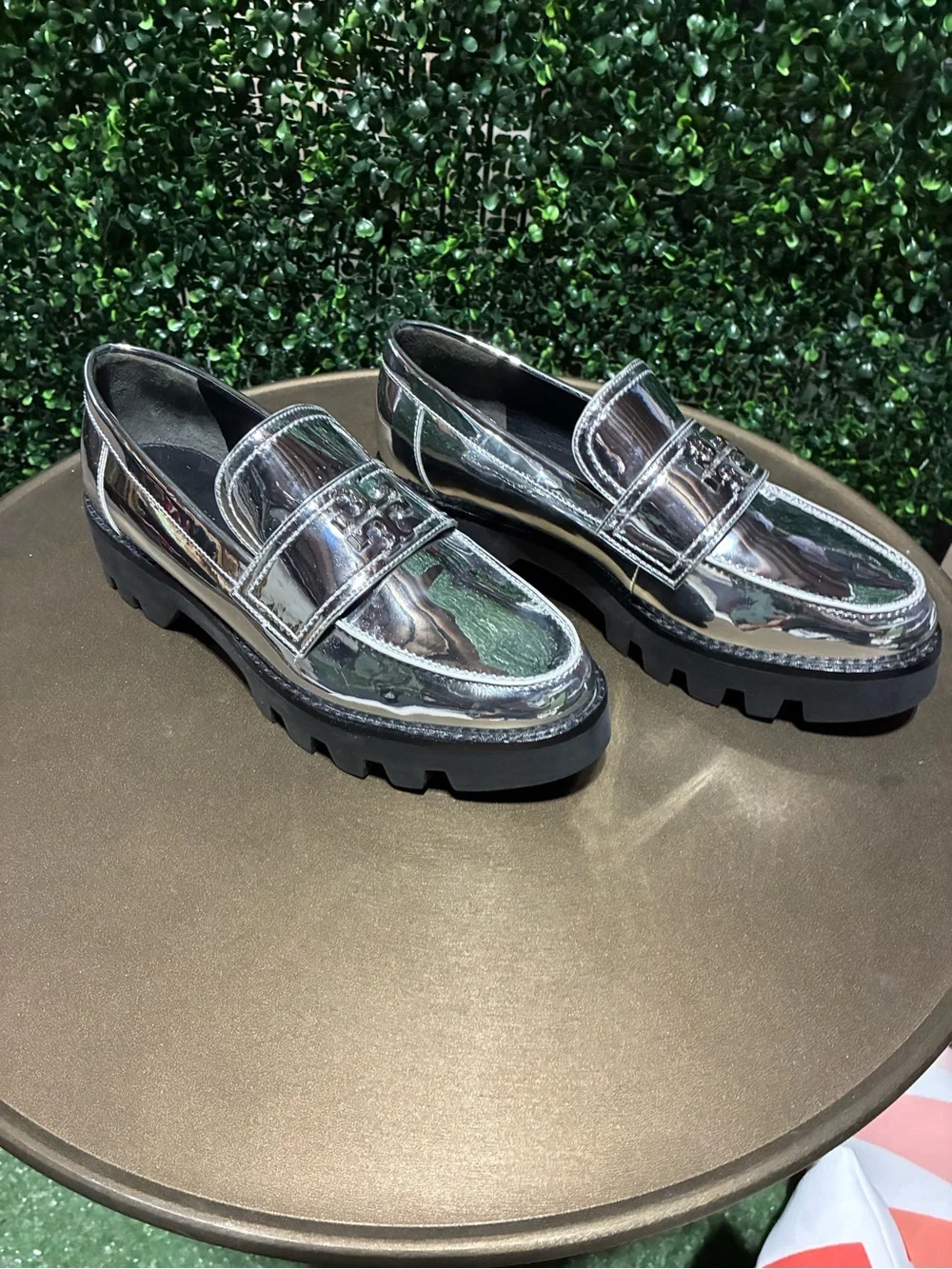 Tory Burch Silver Metallic Women’s Penny Loafers - size 7.5 New without tags